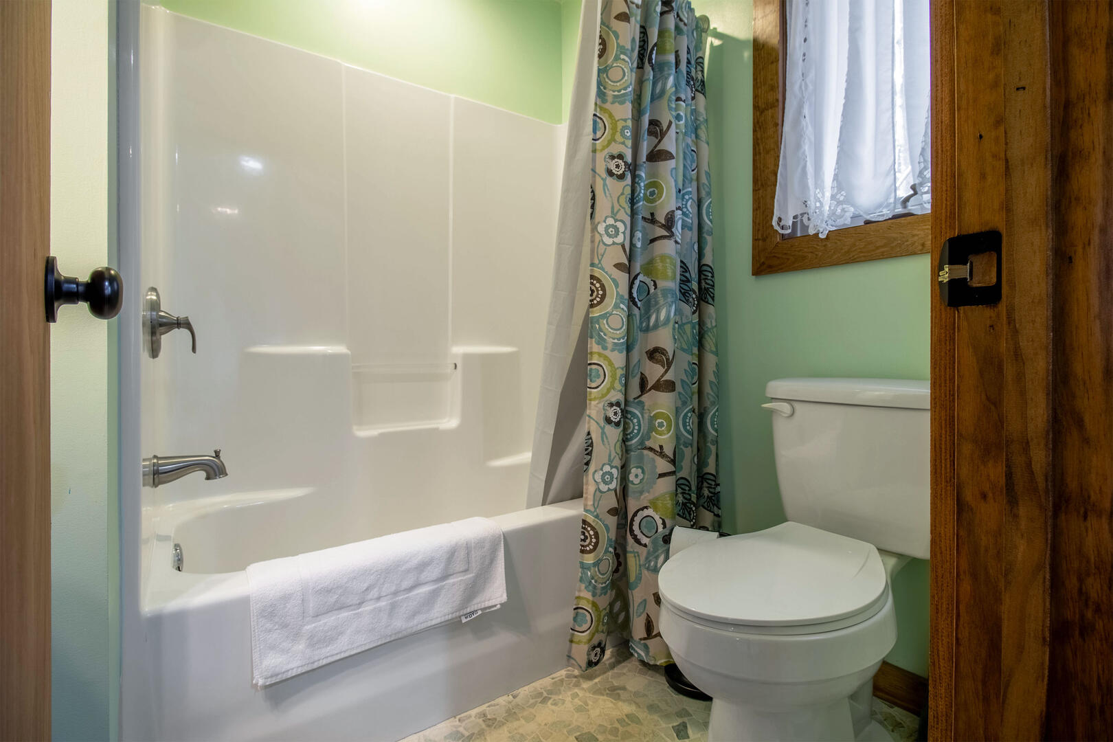 Hillside Hideaway at Wintergreen 55