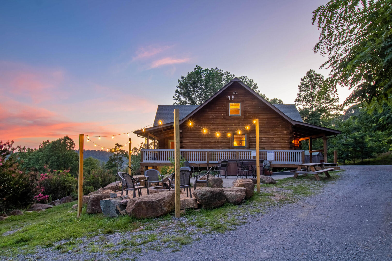 Featured Property Hensley Hollow Lodge of Elkton
