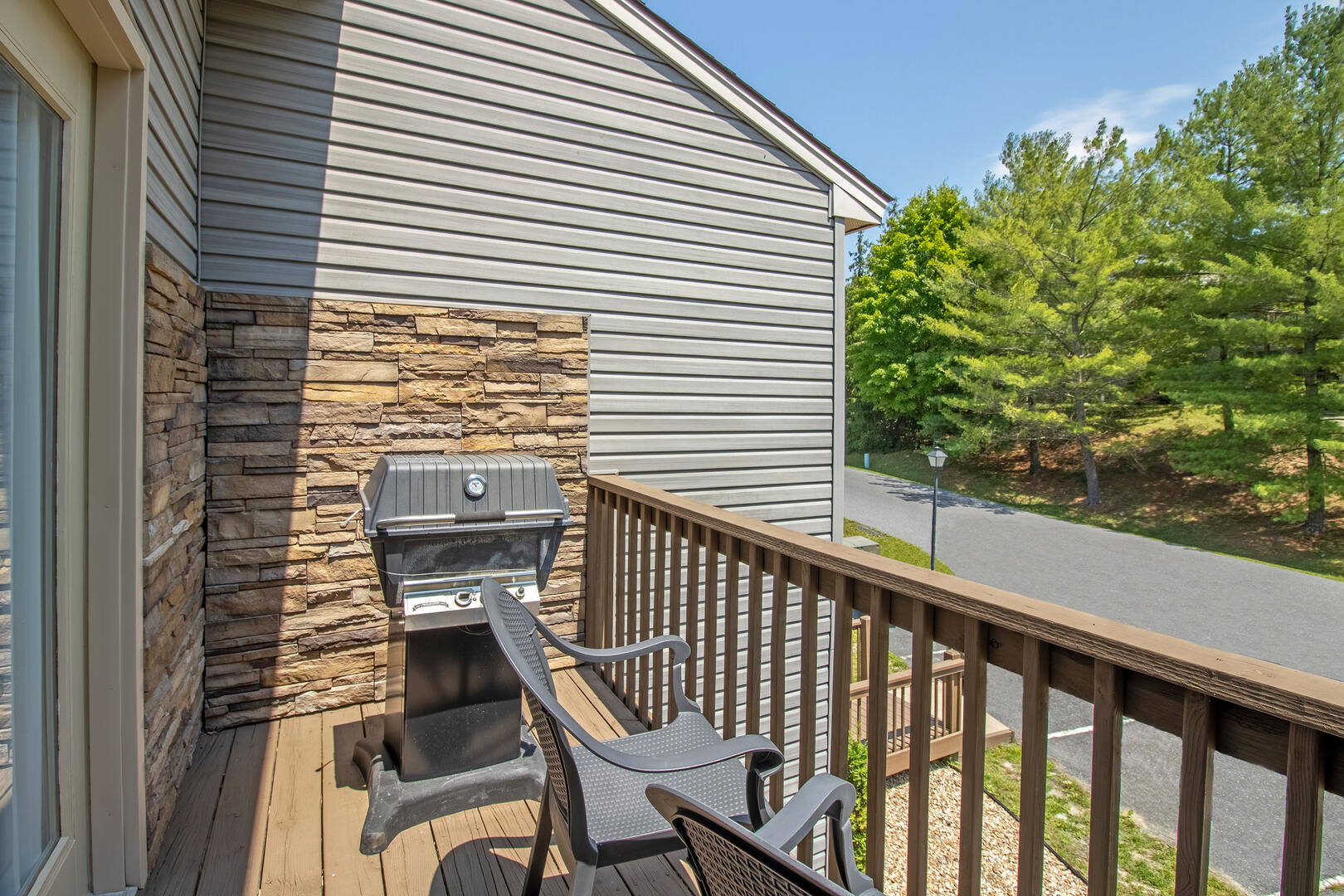 Eagle Trace One Bedroom Condo 19