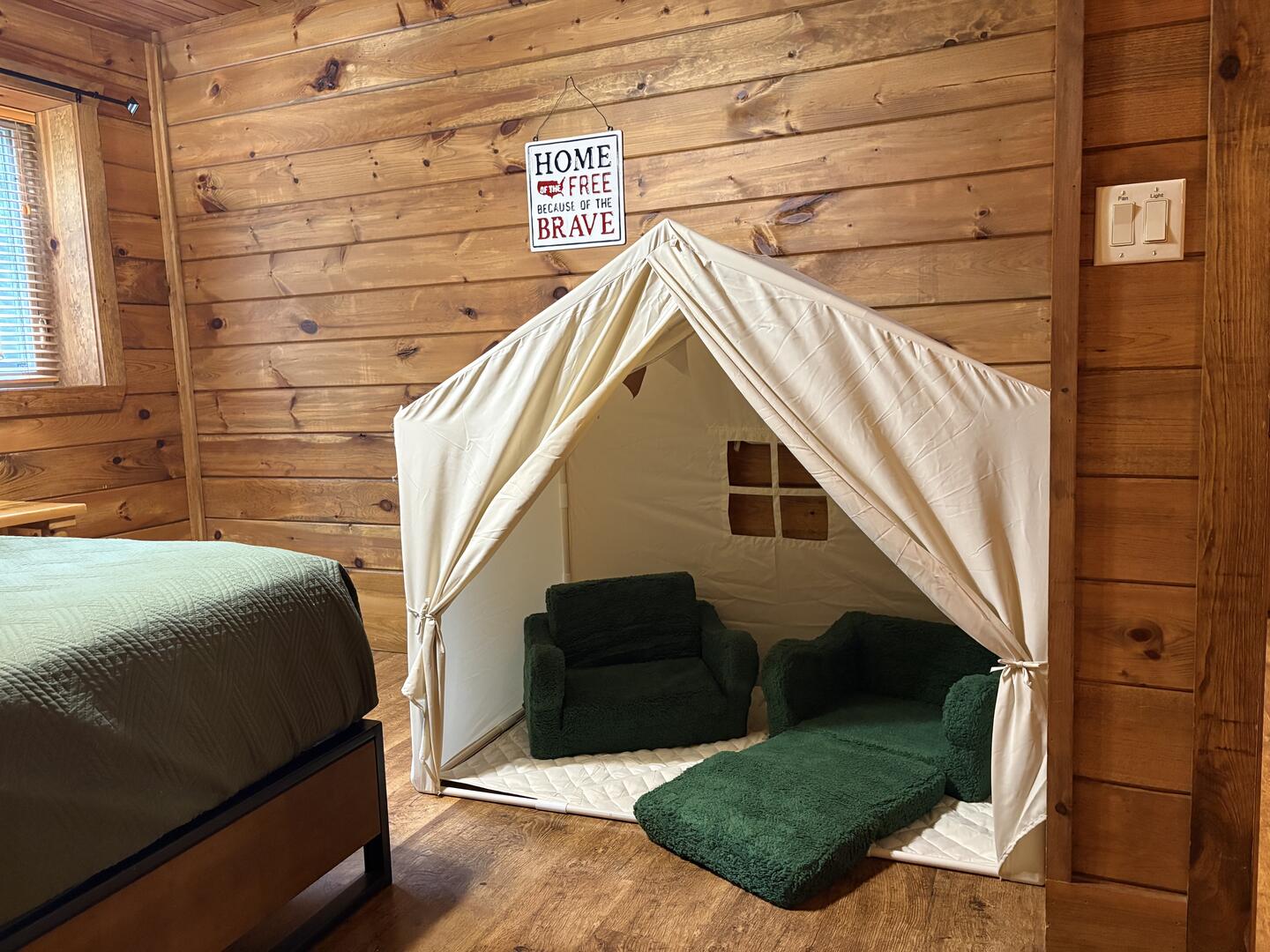 Page Valley Retreat - Cabin #4 62