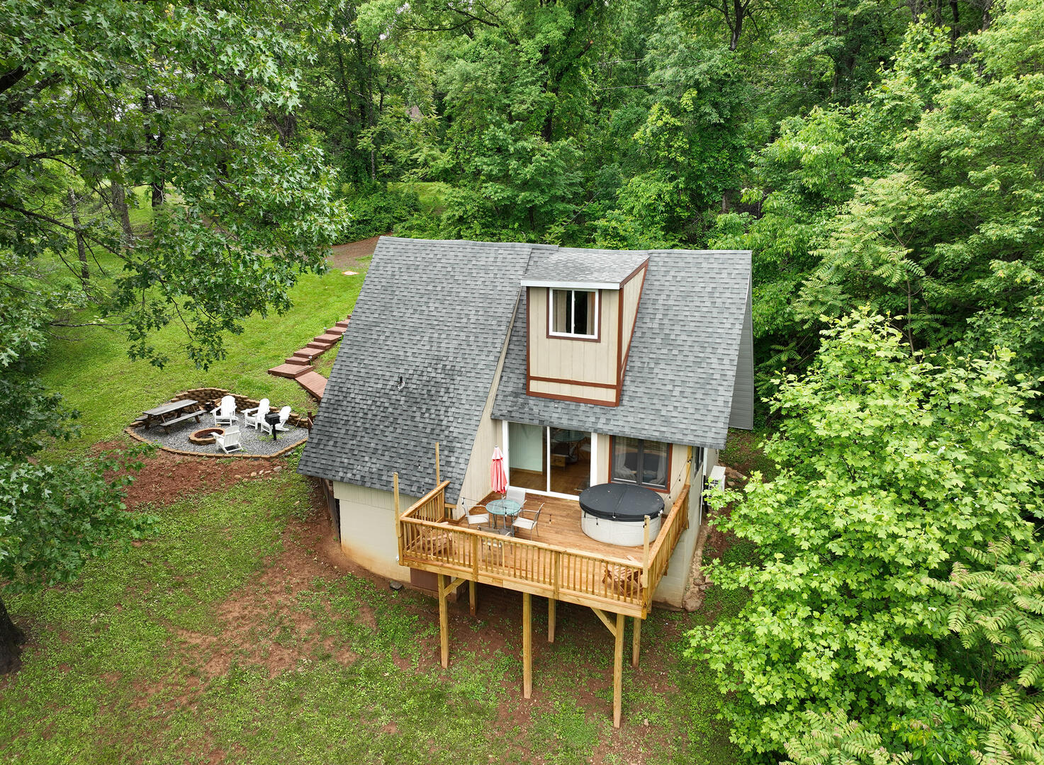 Birds Treetop Overlook 32