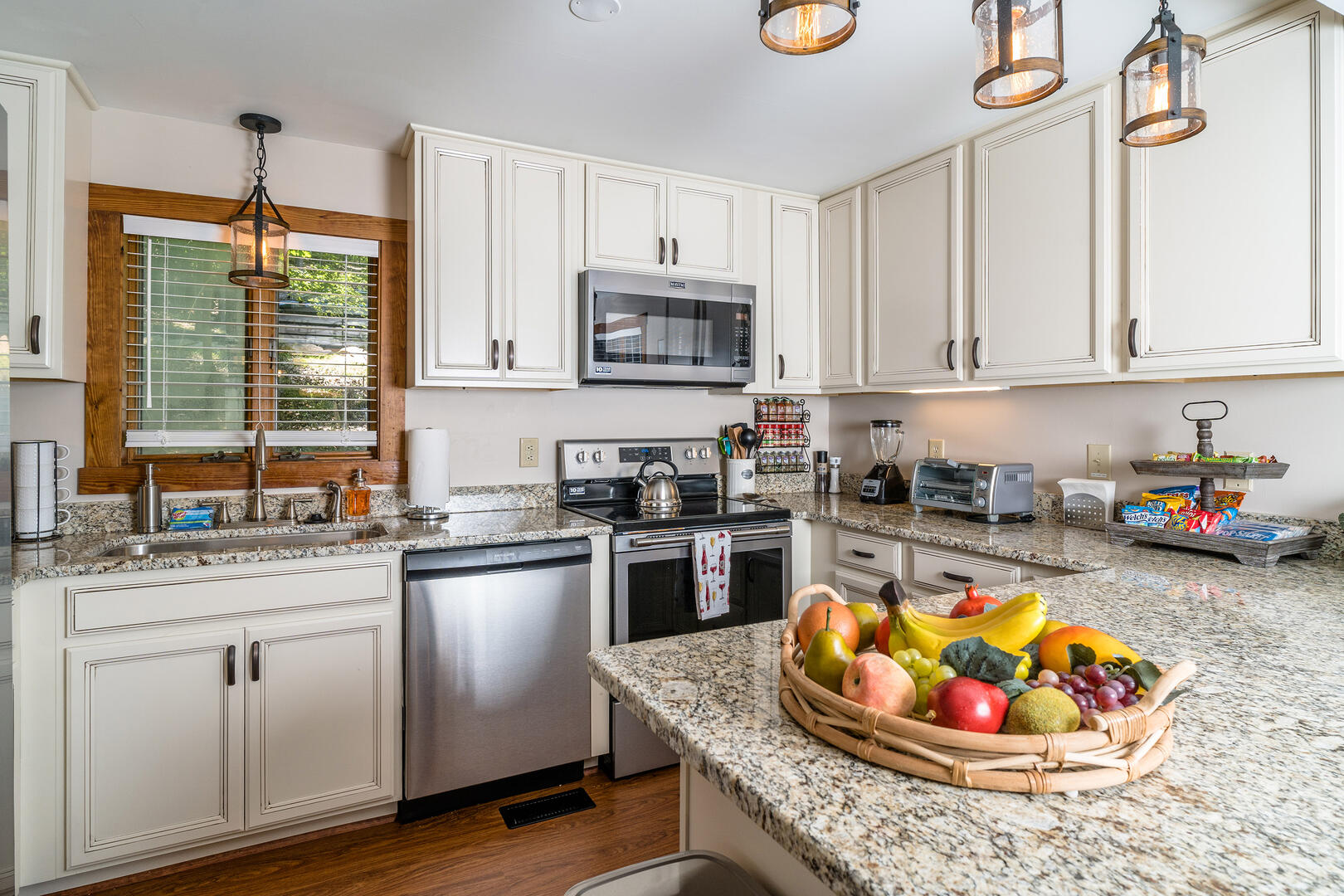 Red Cedar Retreat 15