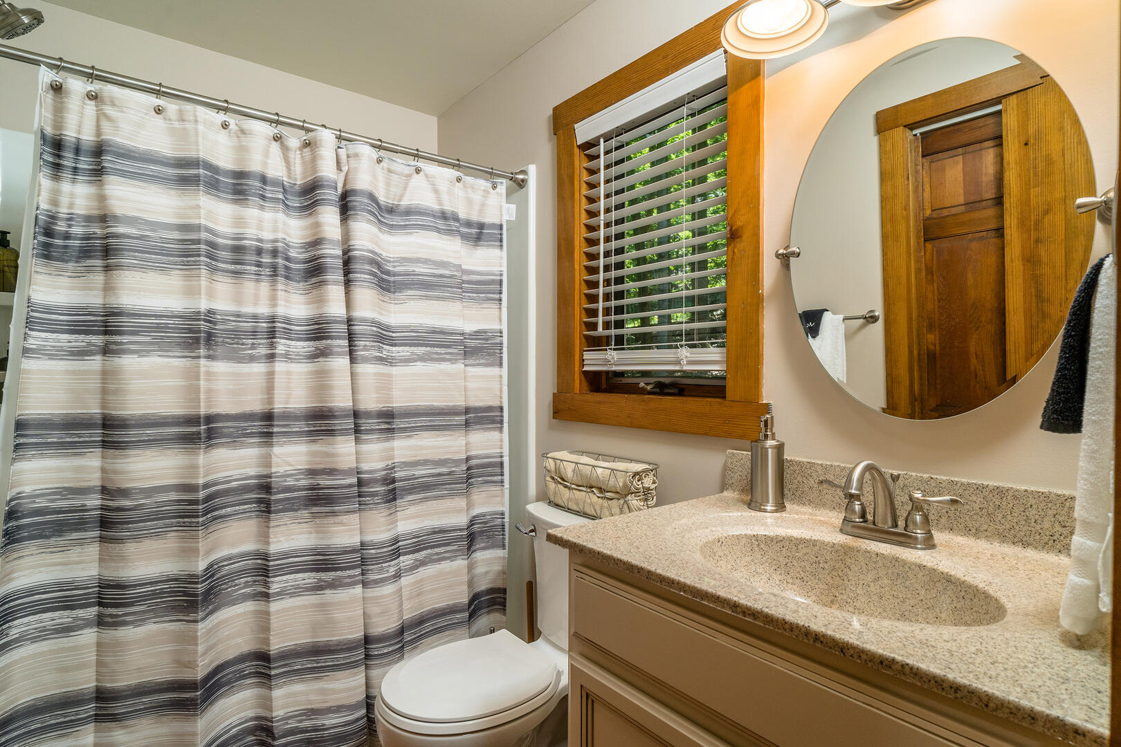 Red Cedar Retreat 27