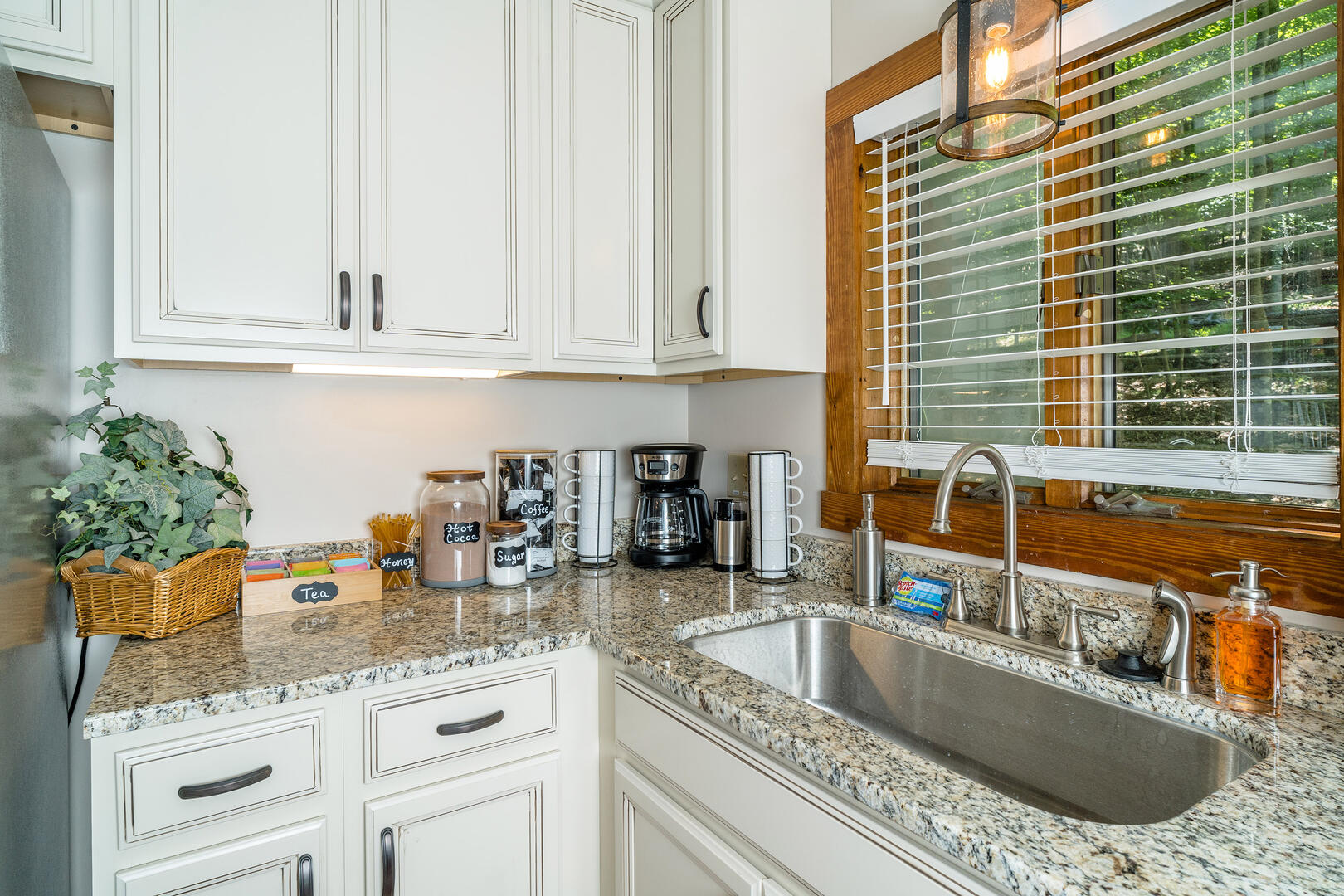 Red Cedar Retreat 16