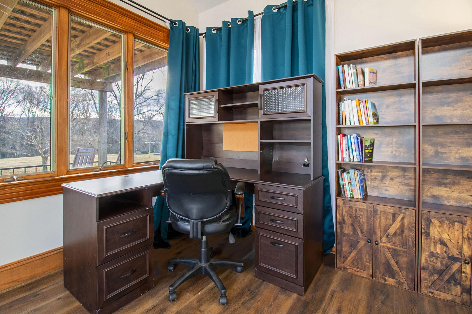 The Veranda at Woodstock 13