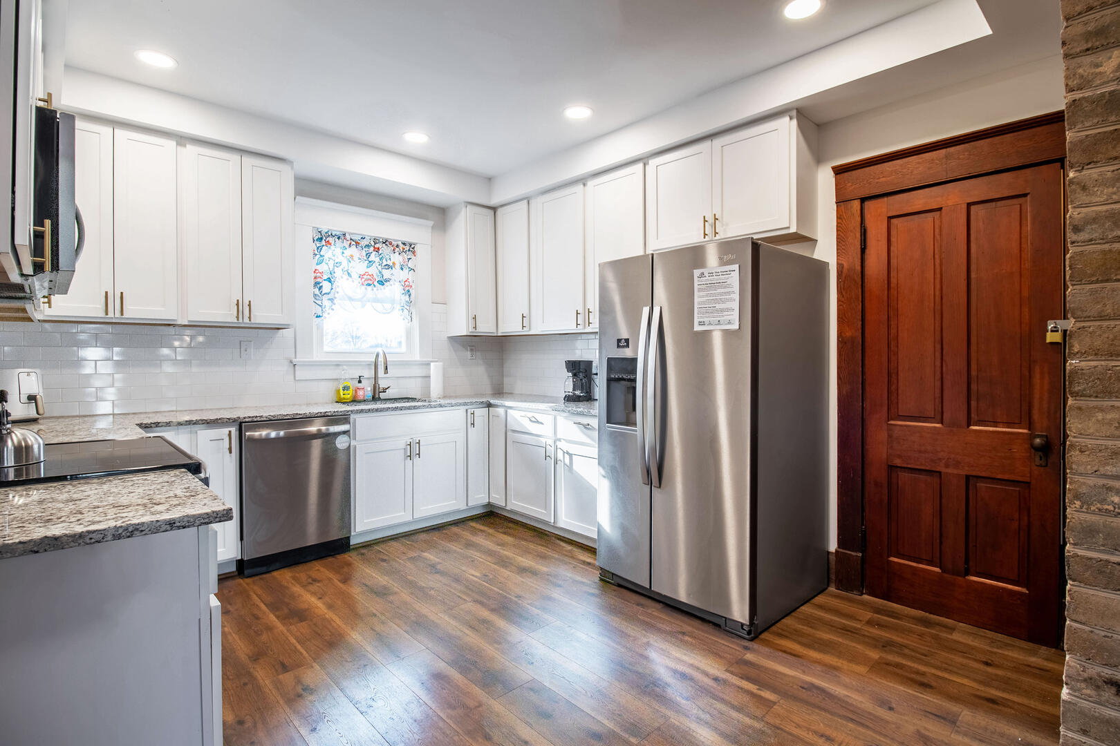 The Veranda at Woodstock 22