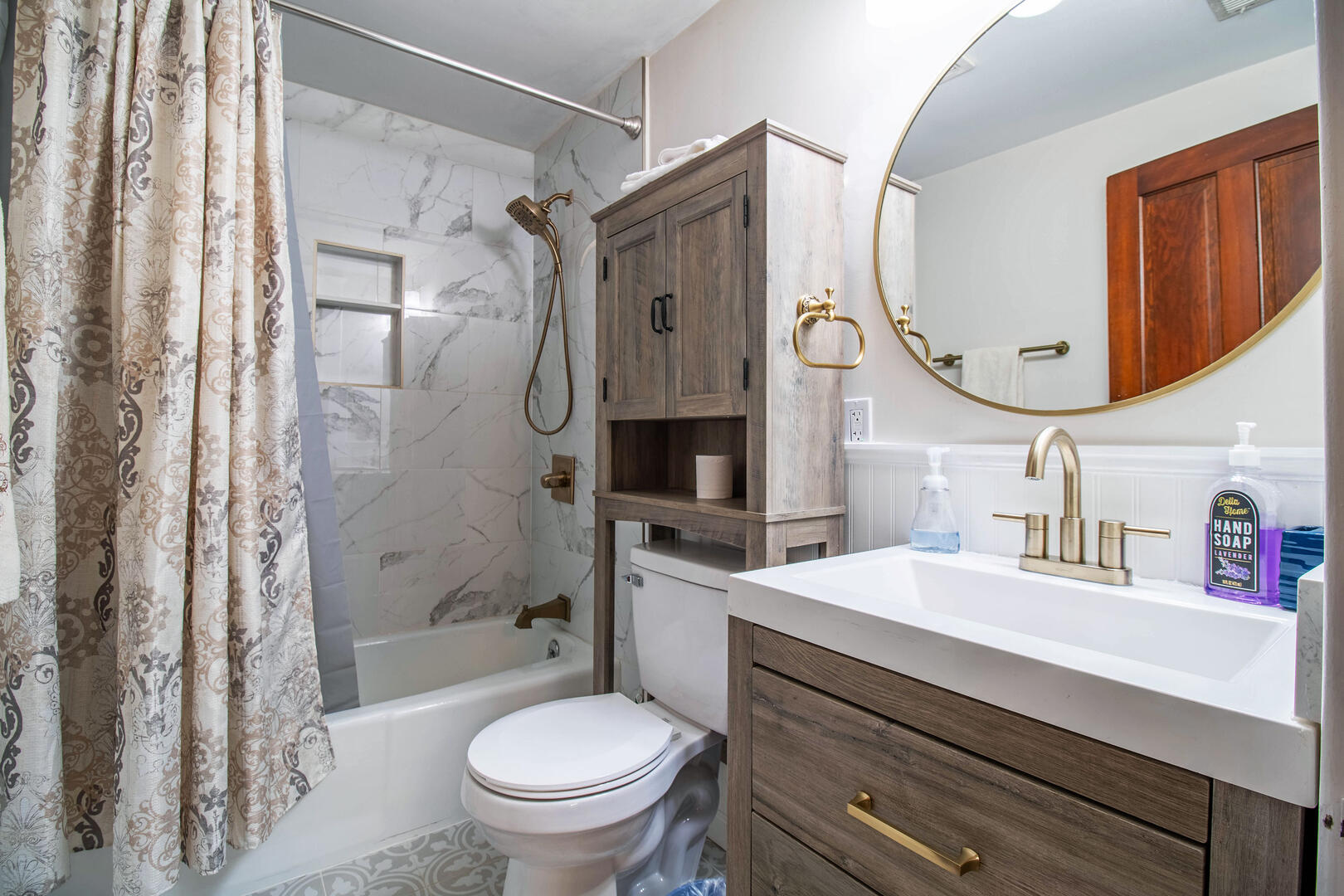 The Veranda at Woodstock 36