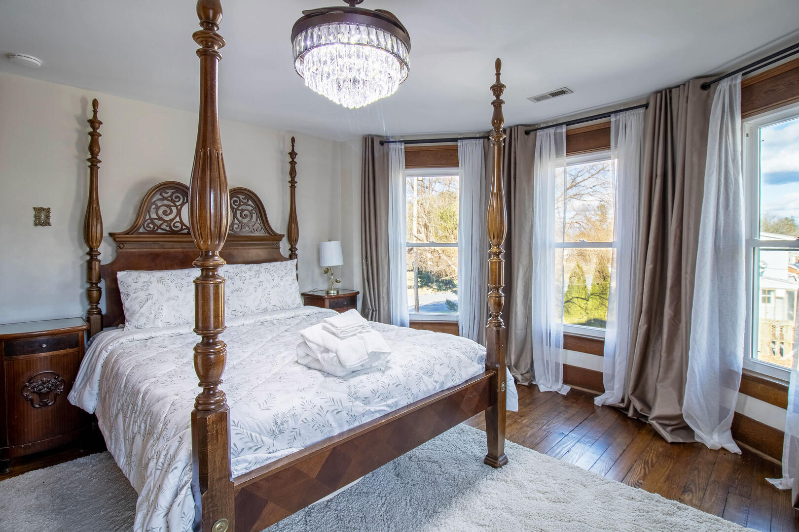 The Veranda at Woodstock 38