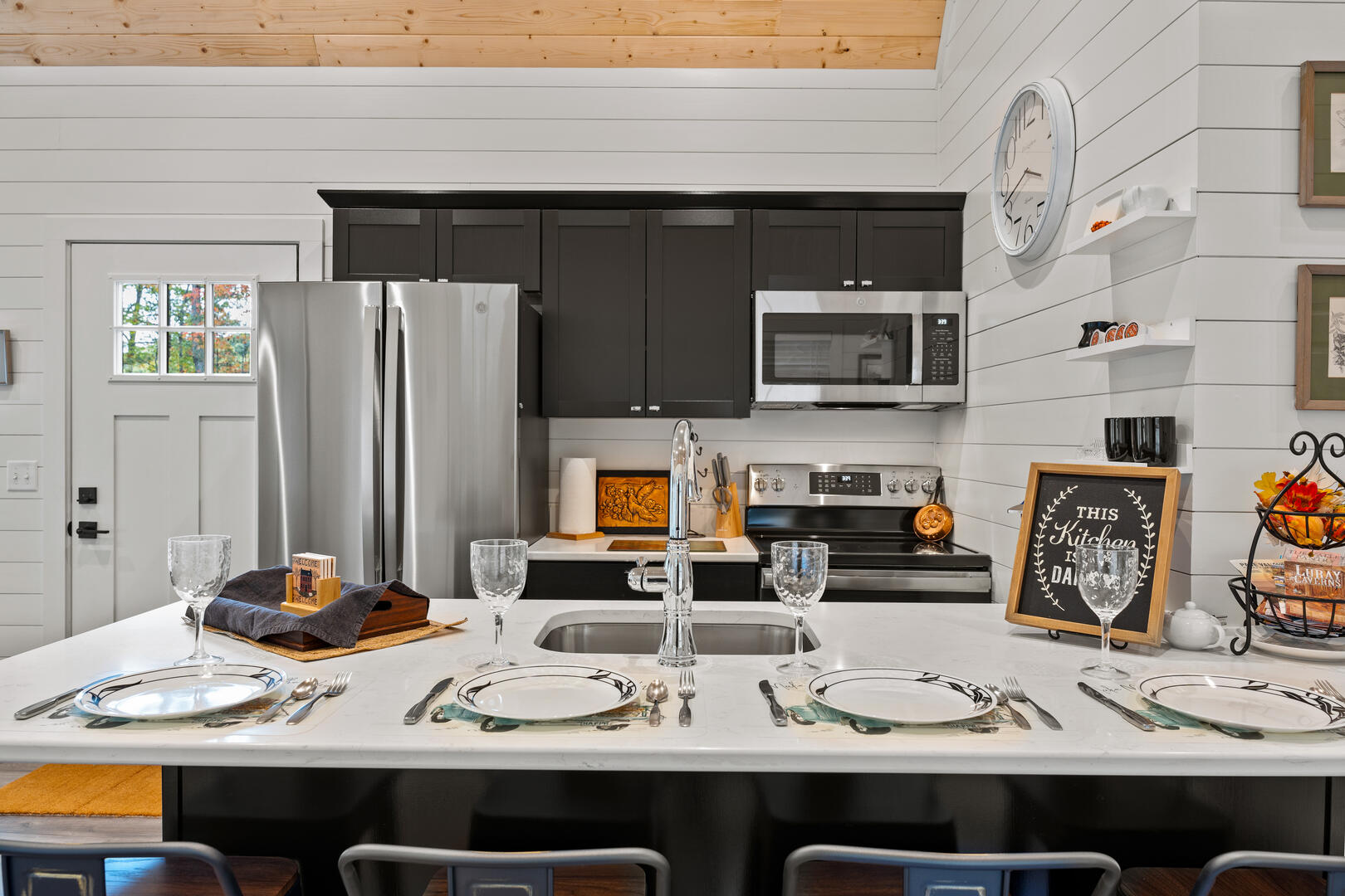 Catalpa Cabins - Cabin #1 10