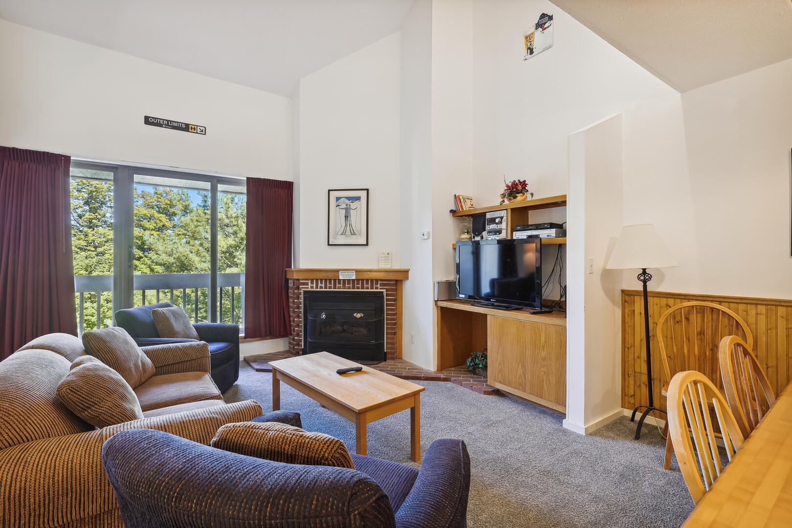 Breathtaking Alpine Views And Cozy Fireplace - Elegant Ski Retreat - Killington, VT